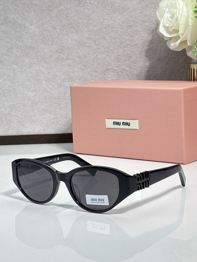 Miu Miu Sunglasses AAAA-3370