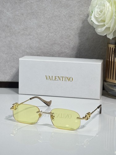 V Sunglasses AAAA-737