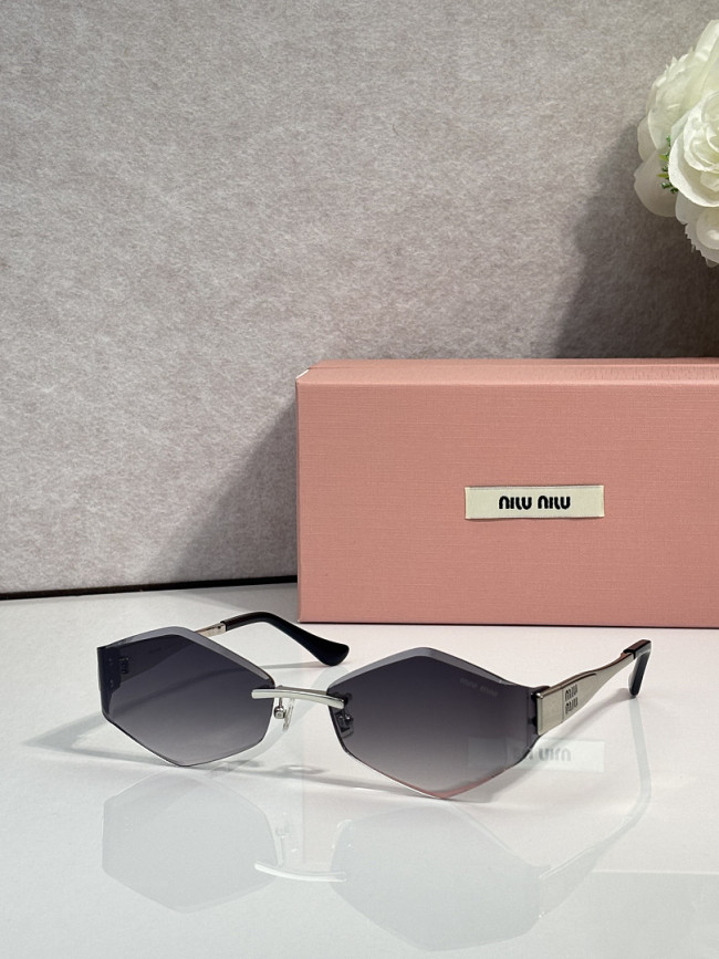 Miu Miu Sunglasses AAAA-3602