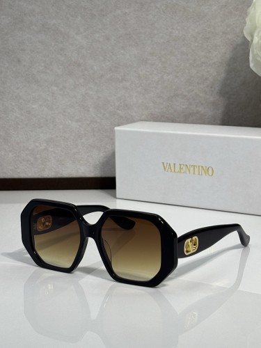 V Sunglasses AAAA-700