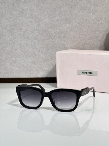 Miu Miu Sunglasses AAAA-3136