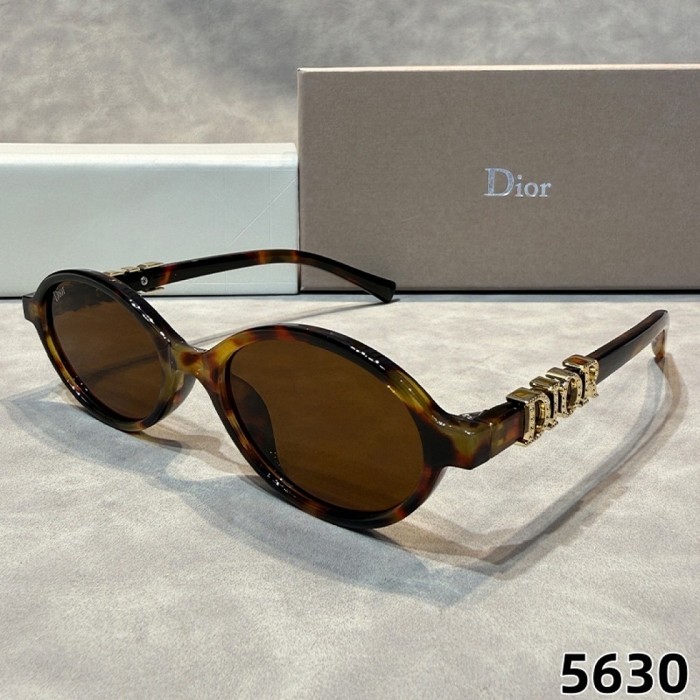Dior Sunglasses AAA-626