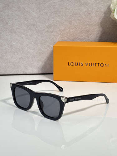 LV Sunglasses AAAA-8136