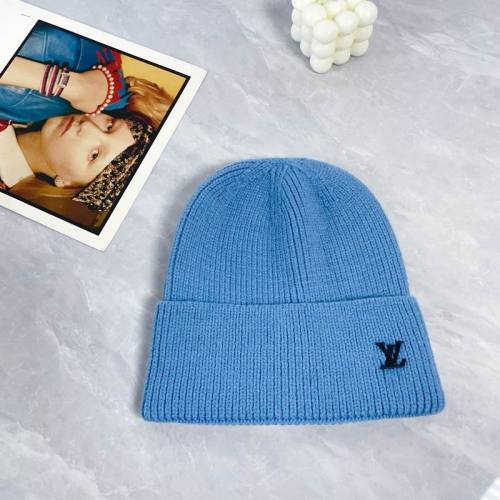 LV Hats AAA-1812