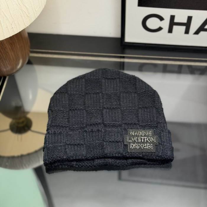 LV Hats AAA-1775
