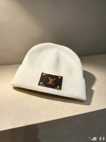 LV Hats AAA-1873
