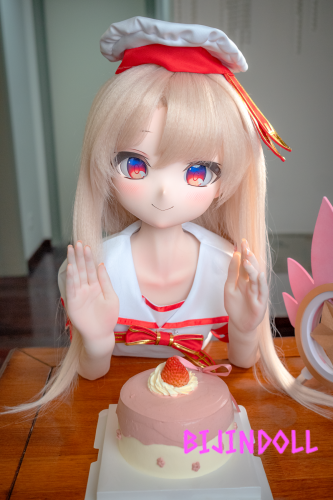 CroissantDoll(羊角社Doll) イリヤ 手描きメイク #B01 141cm ビニール製ヘッド コスプレ系 アニメ 可愛い ラブドール