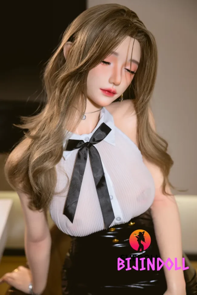 SHEDOLL 楚琳 167cm Dカップ フルシリコン 目を閉じて OL系 美人 ラブドール