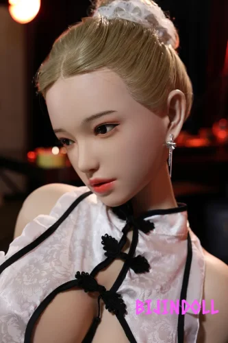 SilikoDoll Lynn Xシリーズ #X6 148cm Dカップ シリコン製 欧米系 エロ 等身大 チャイナドレス ラブドール