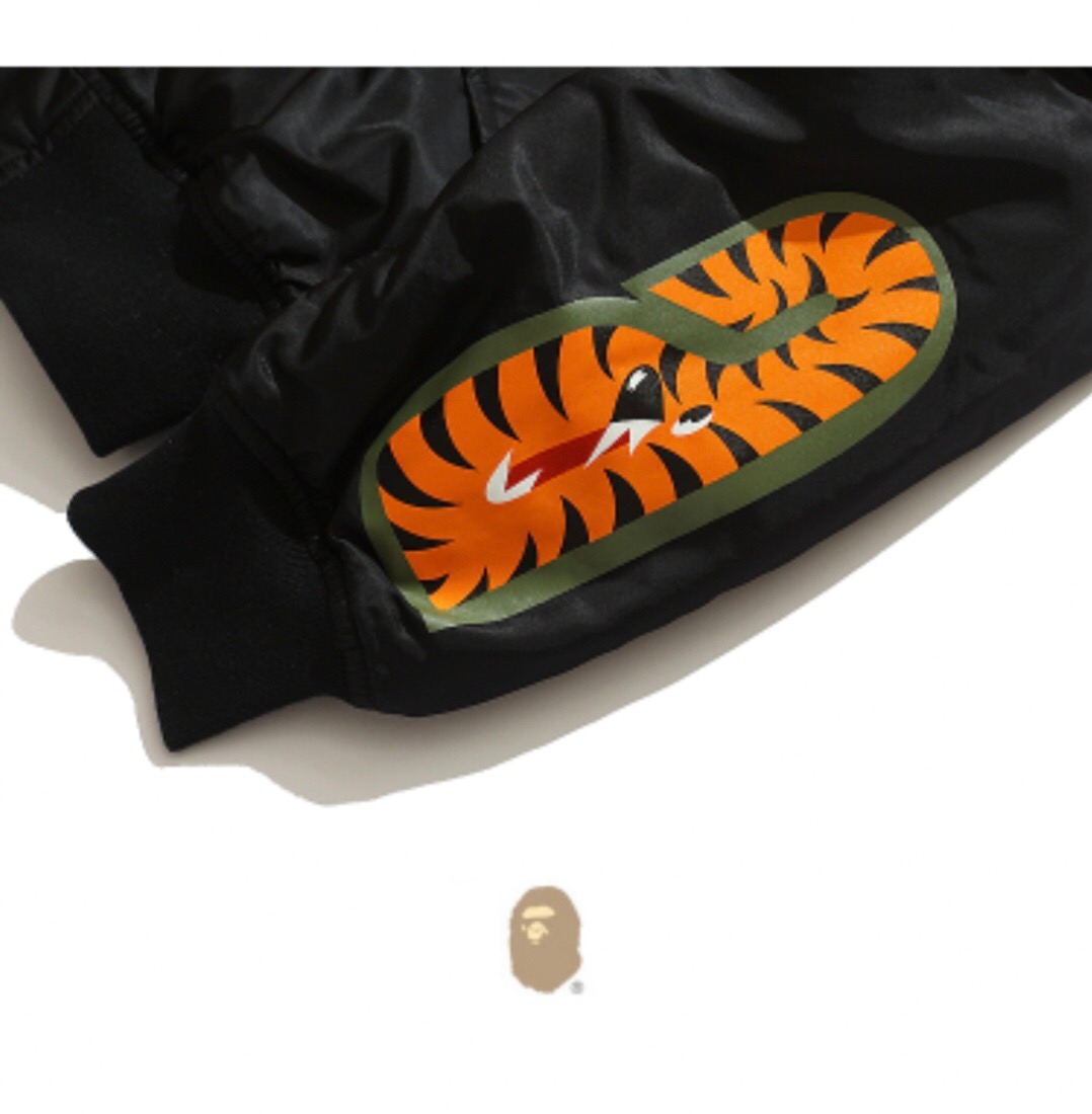[buy more save more]bape 2021 shark bomber jacket black grey