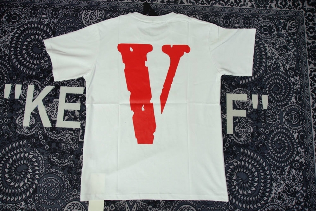 vlone white red logo t-shirts