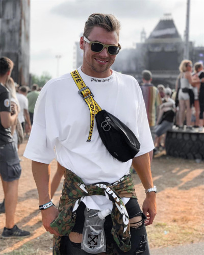 [buy more save more] Off-white small logo waist bag black red