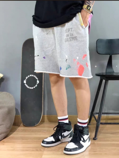 [buy more save more] hand drawn shorts 3 colors
