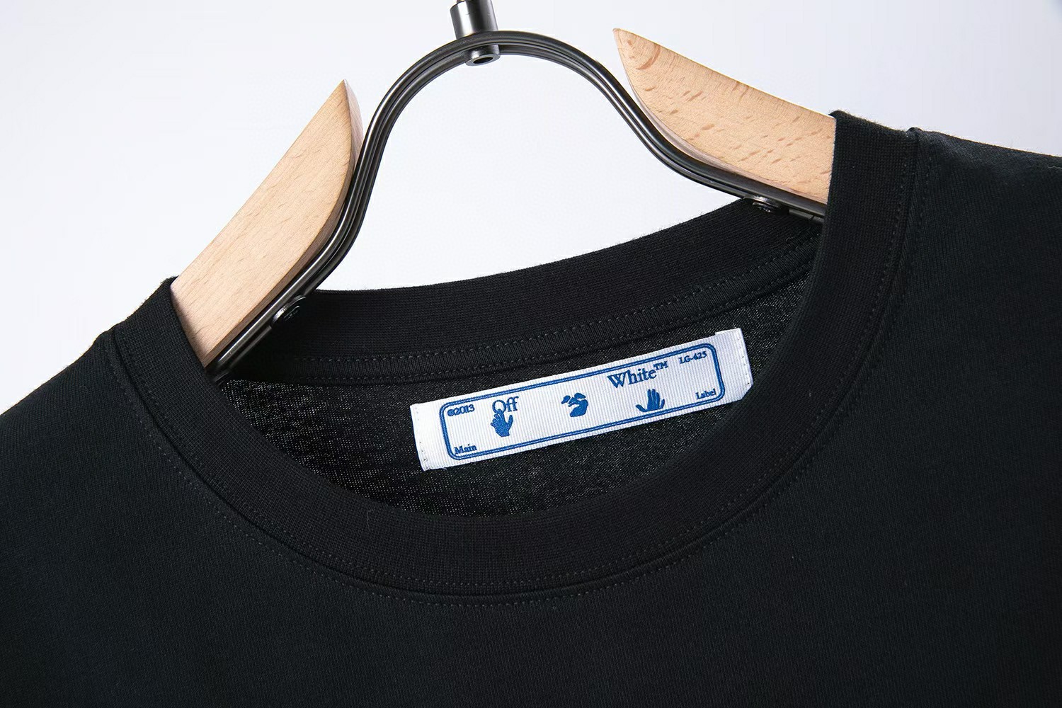 [buy more save more] off-white blue oil painting tee