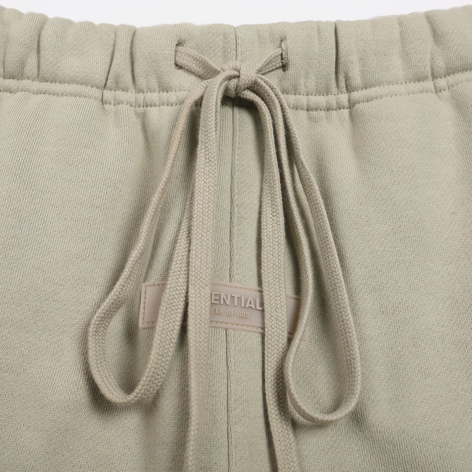 [buy more save more]1:1 quality version fear of god essentials 2022 small flocked logo shorts