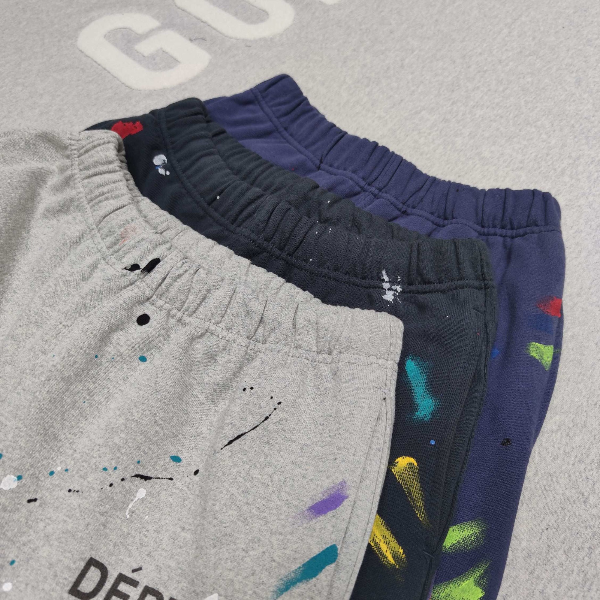 [buy more save more] hand painted graffiti sweat panst 3 colors