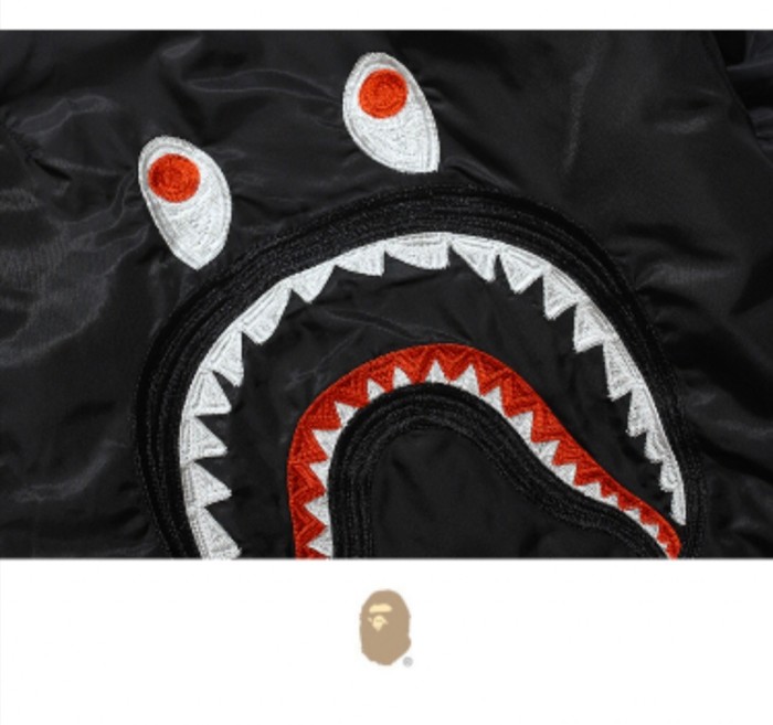 [Buy more Save more]Bape 2021 shark bomber jacket black grey
