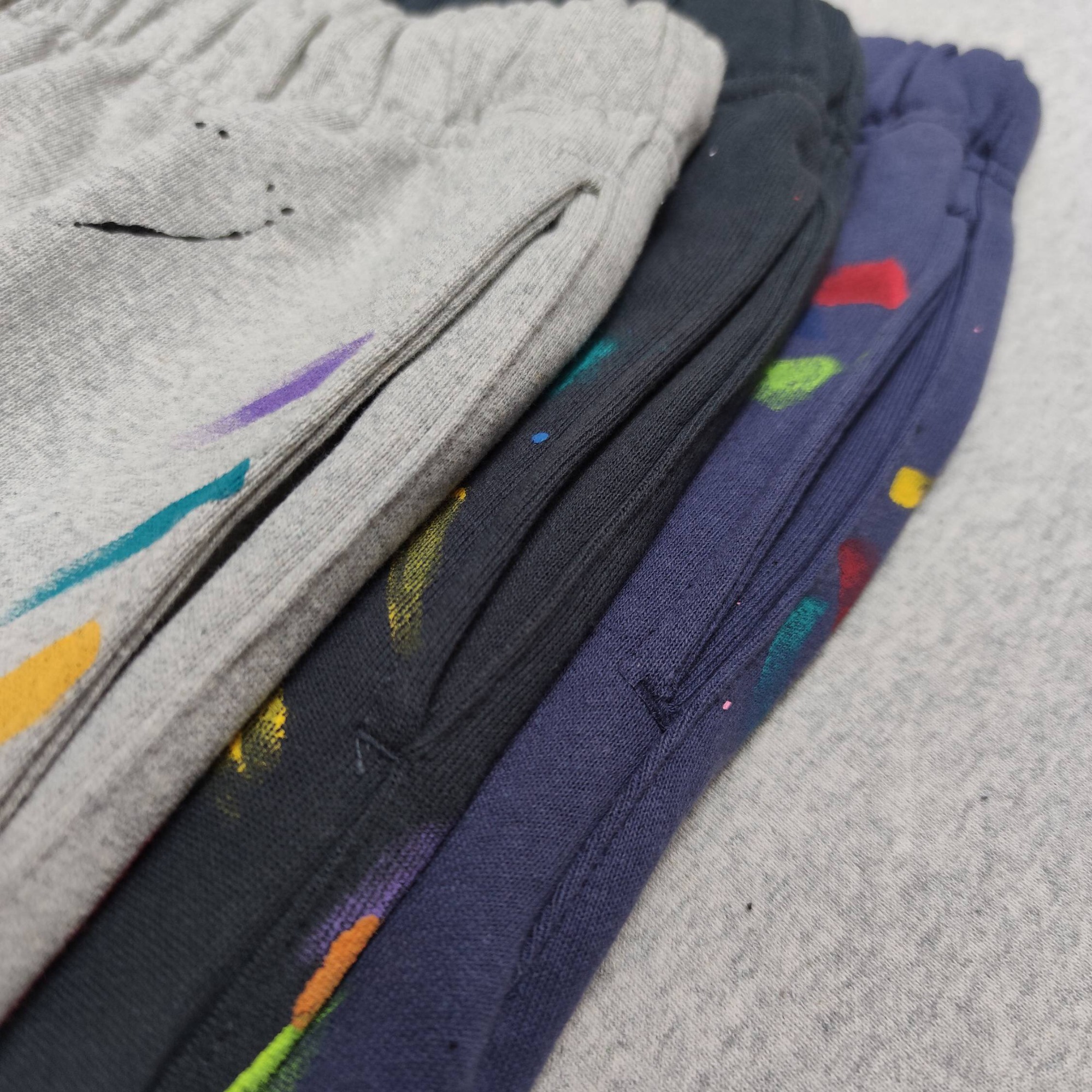 [buy more save more] hand painted graffiti sweat panst 3 colors
