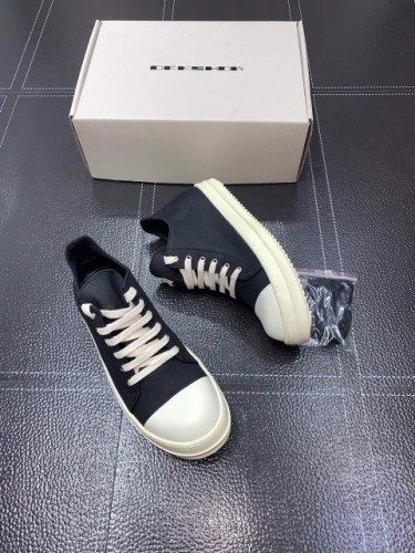 1:1 Rick 0wens canvas low sneaker shoes black and white [This pair of shoes needs to be made to order Custom made time is about 10 days]