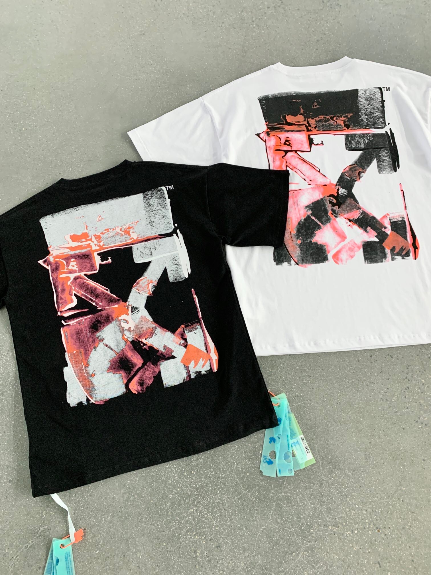 [buy more save more] 1:1 quality off-white brick logo tee