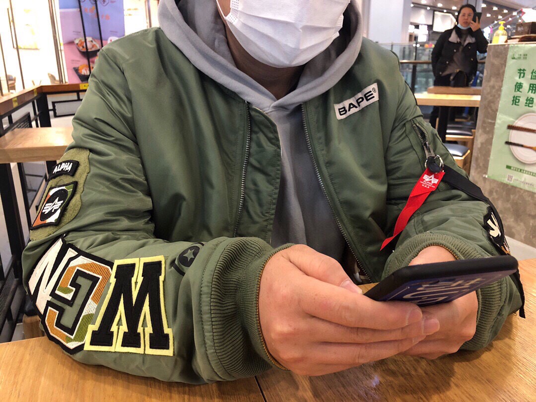 [buy more save more]bape shark camo green jacket 2 colors