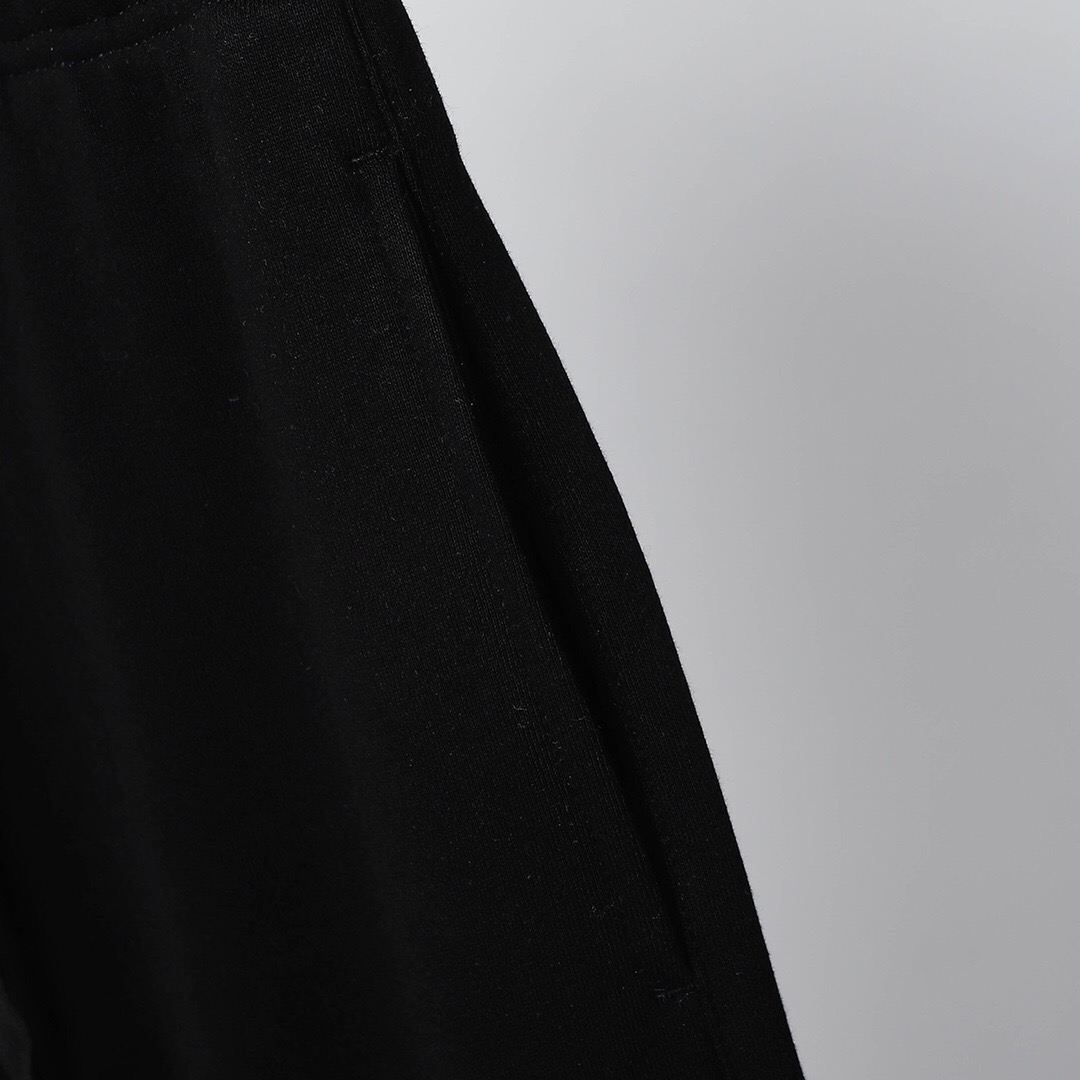 [buy more save more] fear of god fog essentials vertical side letter pants