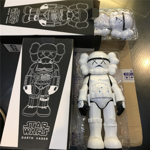 Kaws Star War Imperial Stormtrooper igure Doll