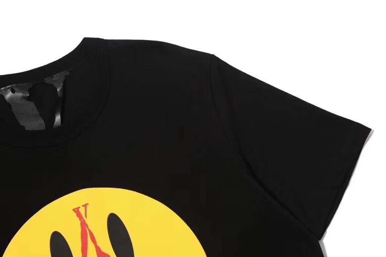 [buy more save more] vlone nosebleed sniley F**e tee