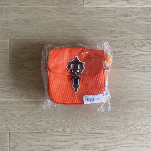 Trapstar classic logo shoulder bag-trap