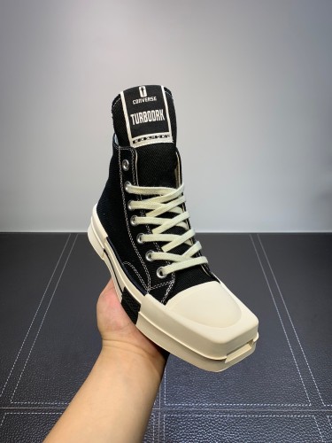 Square toe high top canvas shoes black and white-
