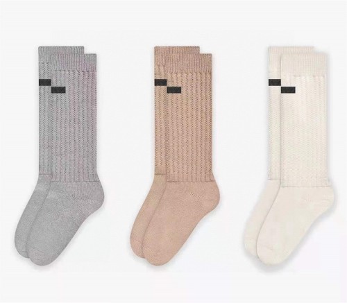 Small logo knitted socks