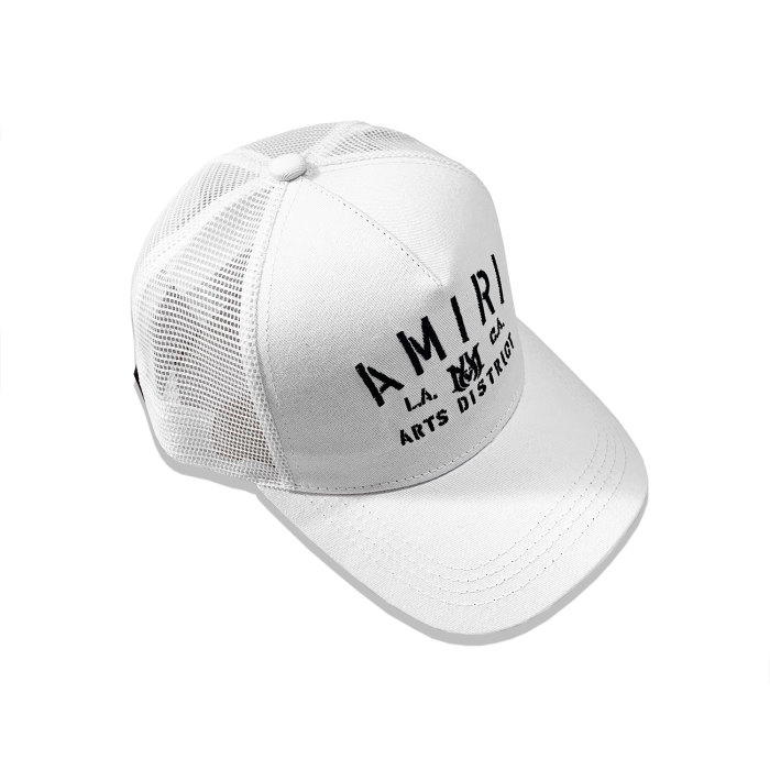 Classic embroidered logo peaked cap