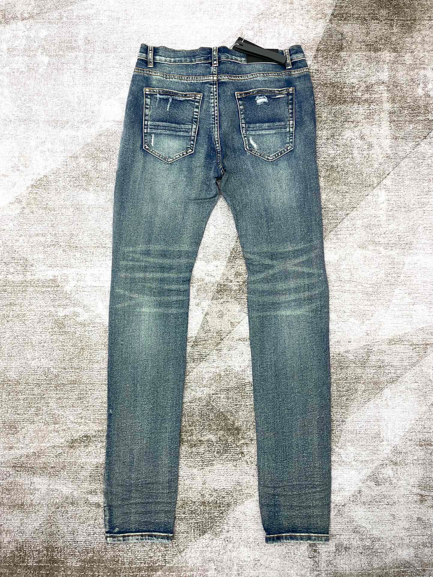 1:1 quality version multiple knife cut cashew flower patch slim jeans