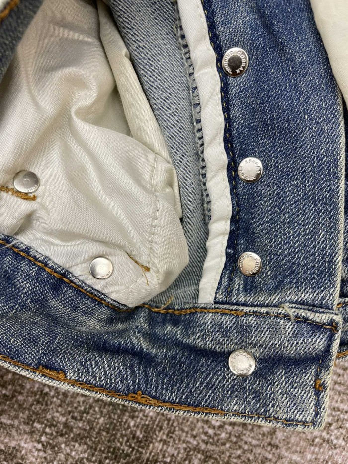 1:1 quality version Embroidered fabric bones washed and aged jeans
