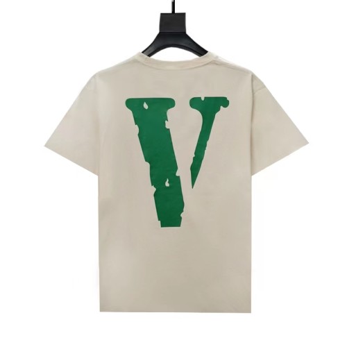 Simple emerald green letter V printed short sleeve tee