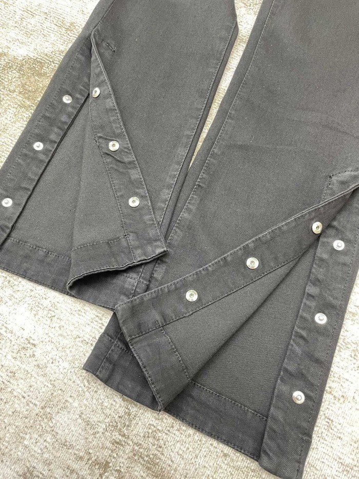 1:1 quality version Minimalist flared button down jeans