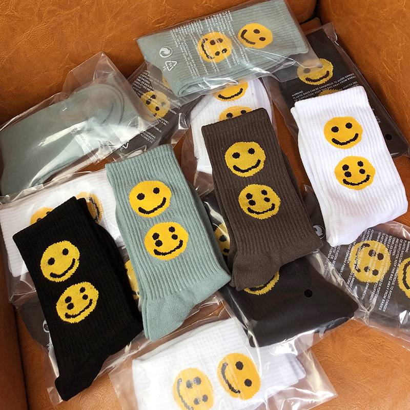 [buy more save more] smiley washable mid-calf socks 4 colors