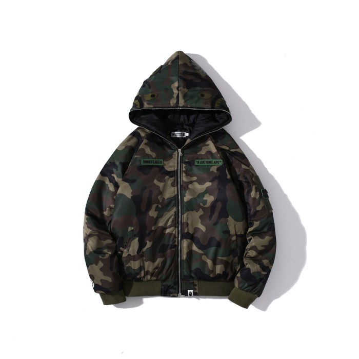 Co-branded camouflage cotton jacket