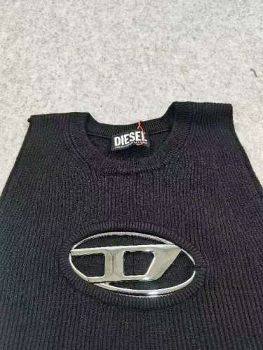 [buy more save more]1:1 quality version D*esel metal logo knit vest Y2K style