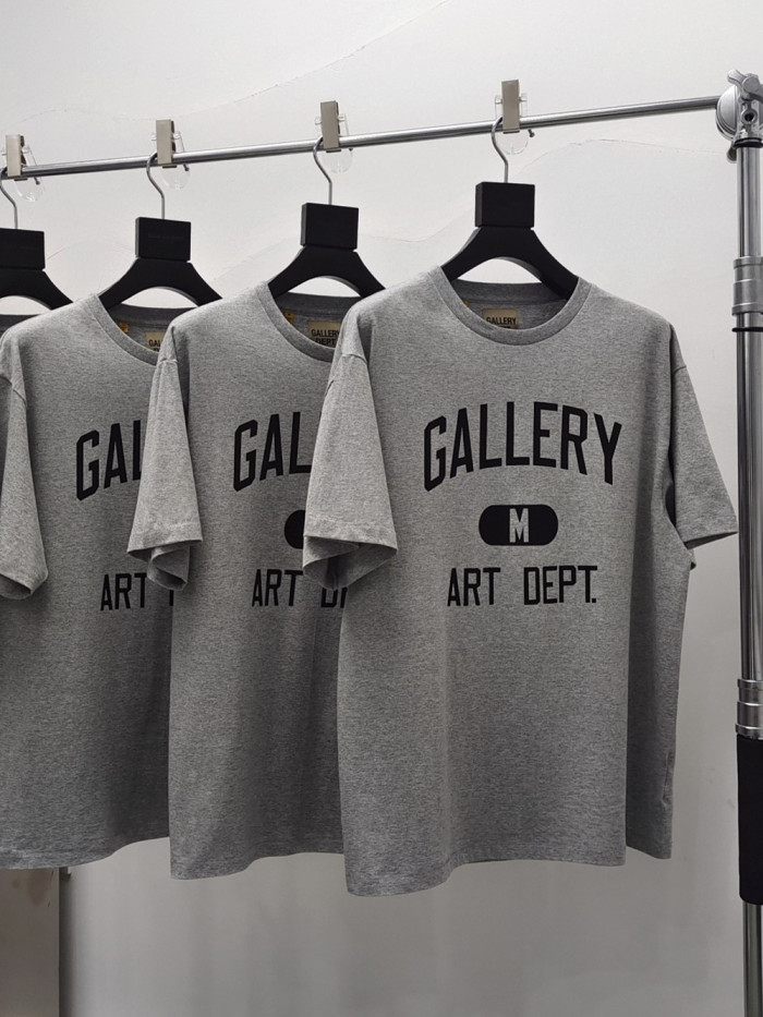 1:1 quality version Classic Bold Lettering Iron Gray Short Sleeve Tee