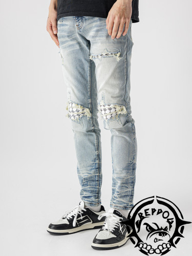 1:1 quality version Ripped monogrammed embroidered jeans