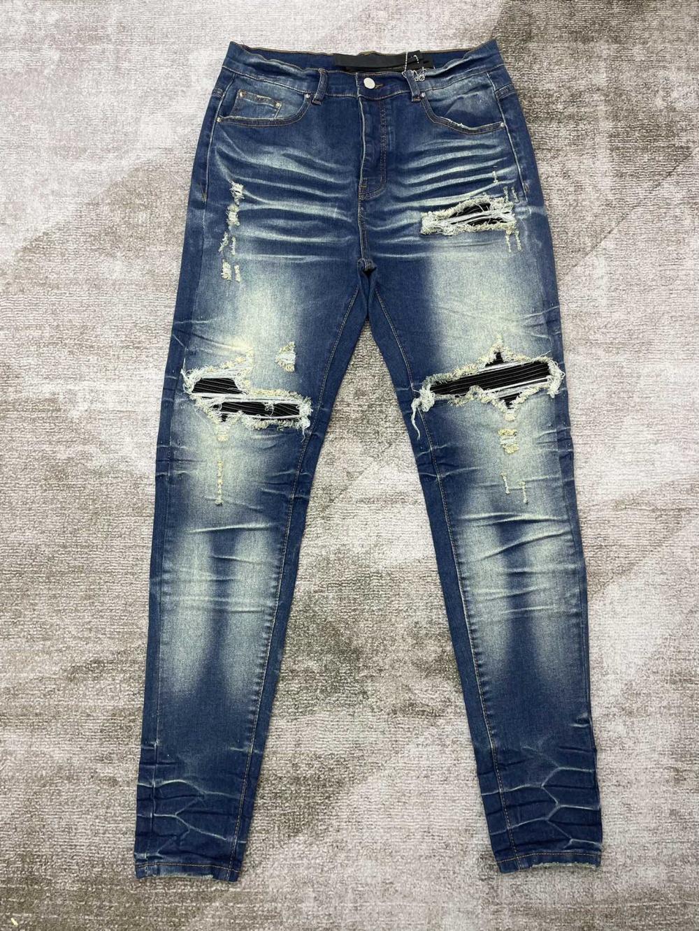 US$ 135.92 - 1:1 quality version Mended jeans - www.repdog.cn