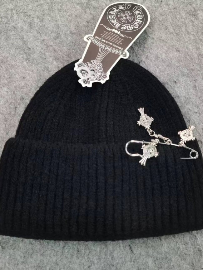 [buy more save more] Solid Black Cross Pin Knit Hat