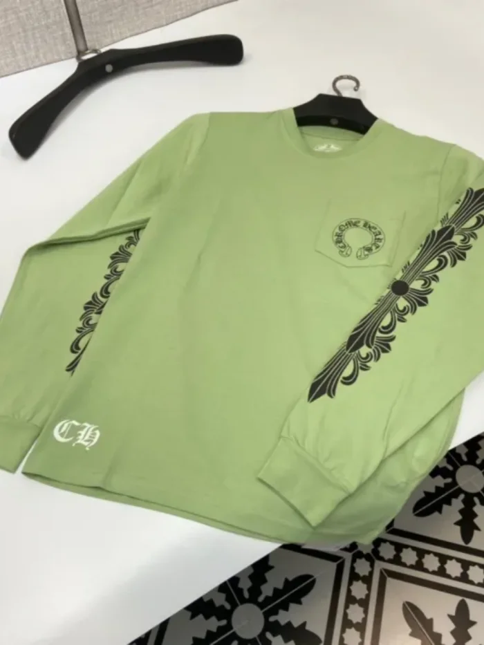 1:1 quality version Horseshoe Cross Pocket Long Sleeve T-shirt Avocado color