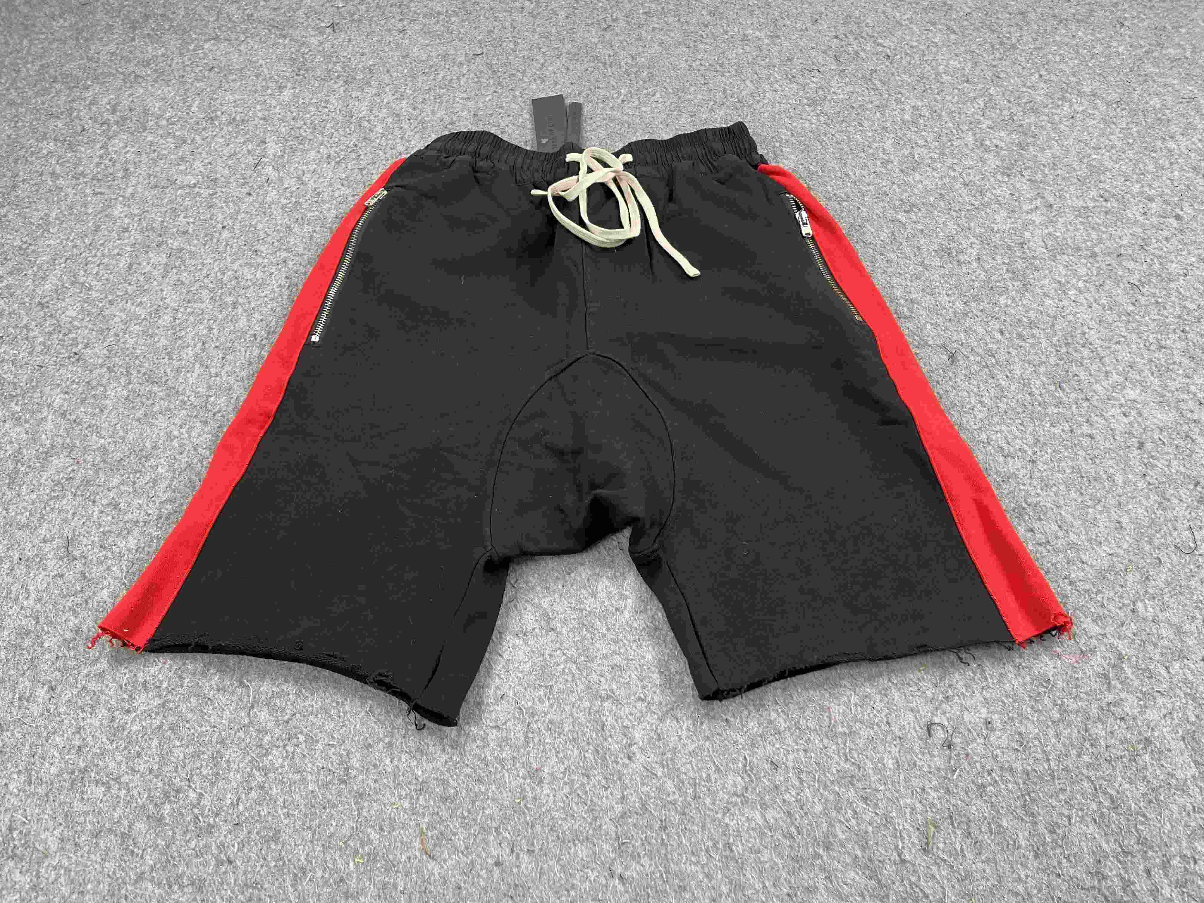 [buy more save more] red and black colour block zip shorts