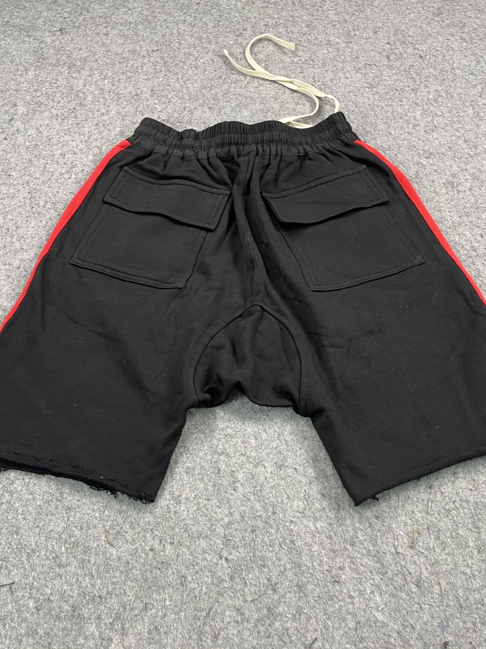[buy more save more] red and black colour block zip shorts