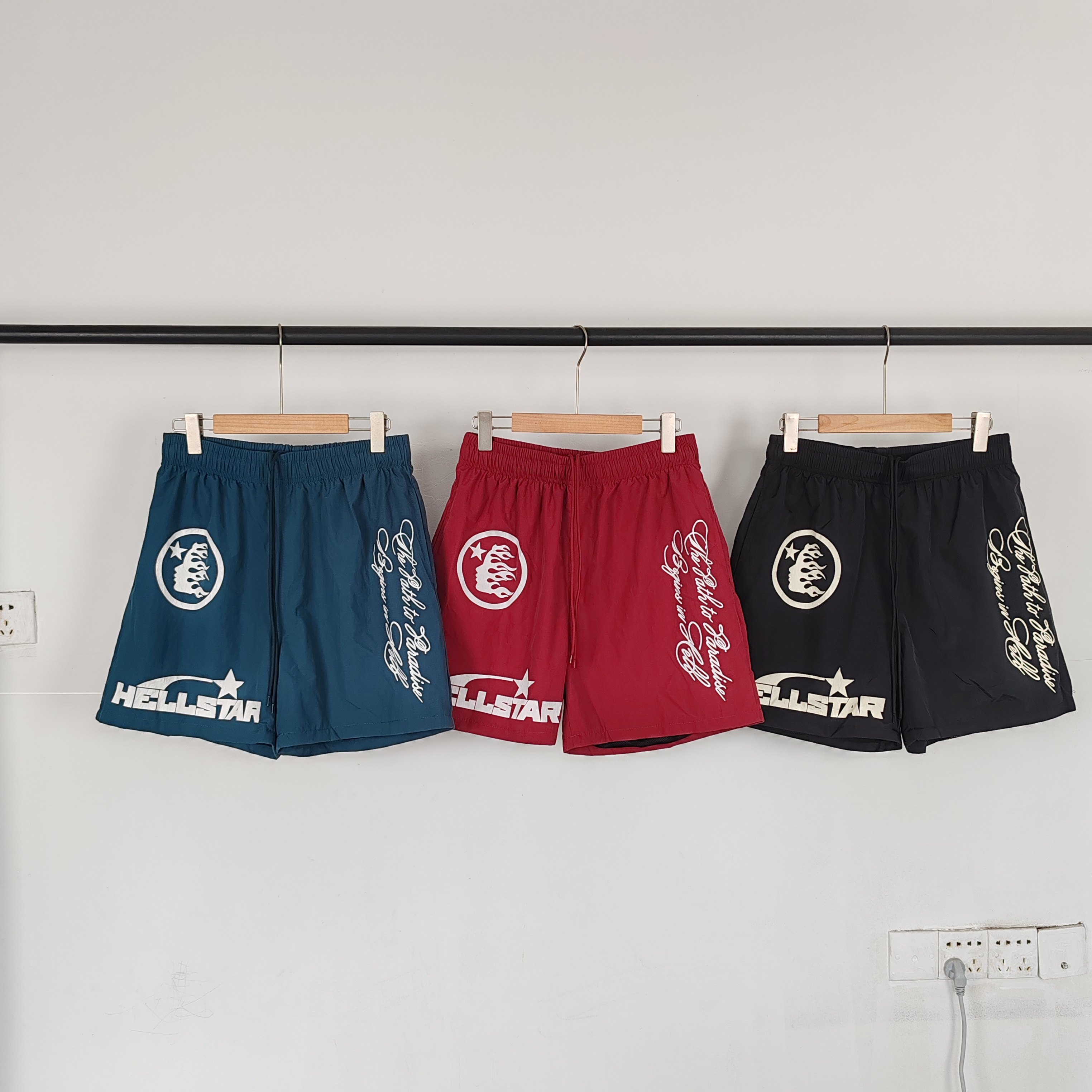 Hellstar Studio Pentagram Letter Logo Shorts detail photo 1
