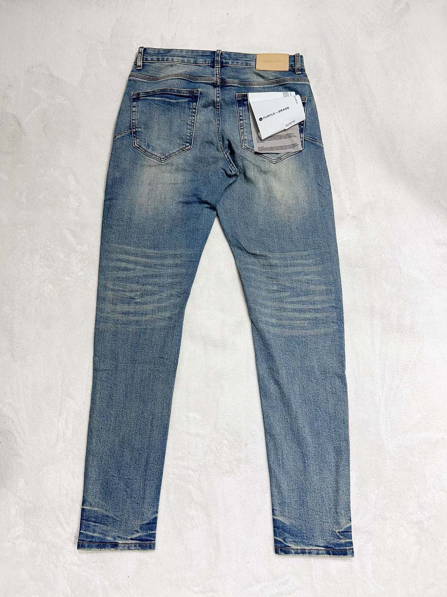 1:1 quality version washed and worn out ripped and patched jeans