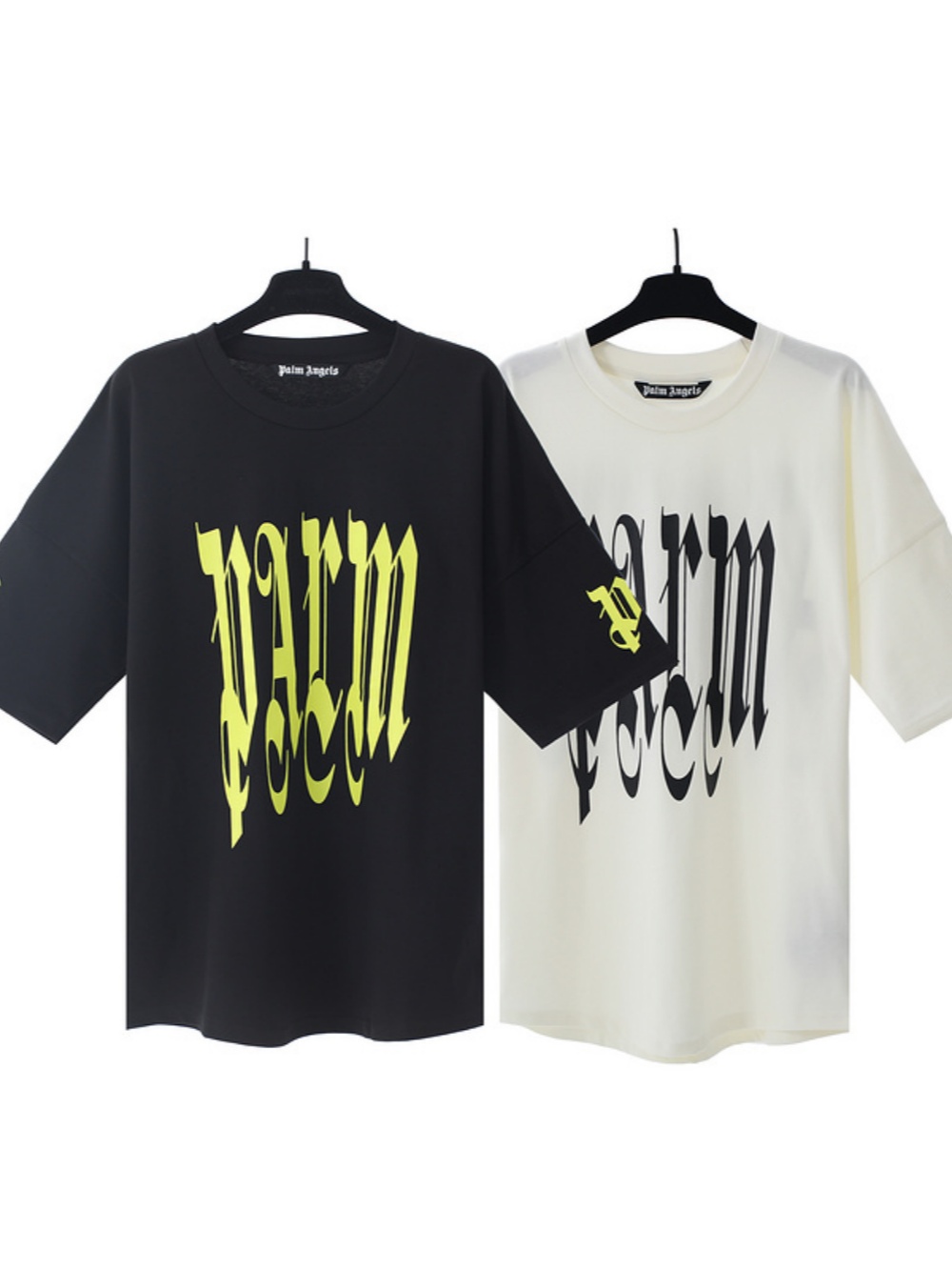 reversible gothic letter print tee 2 colors