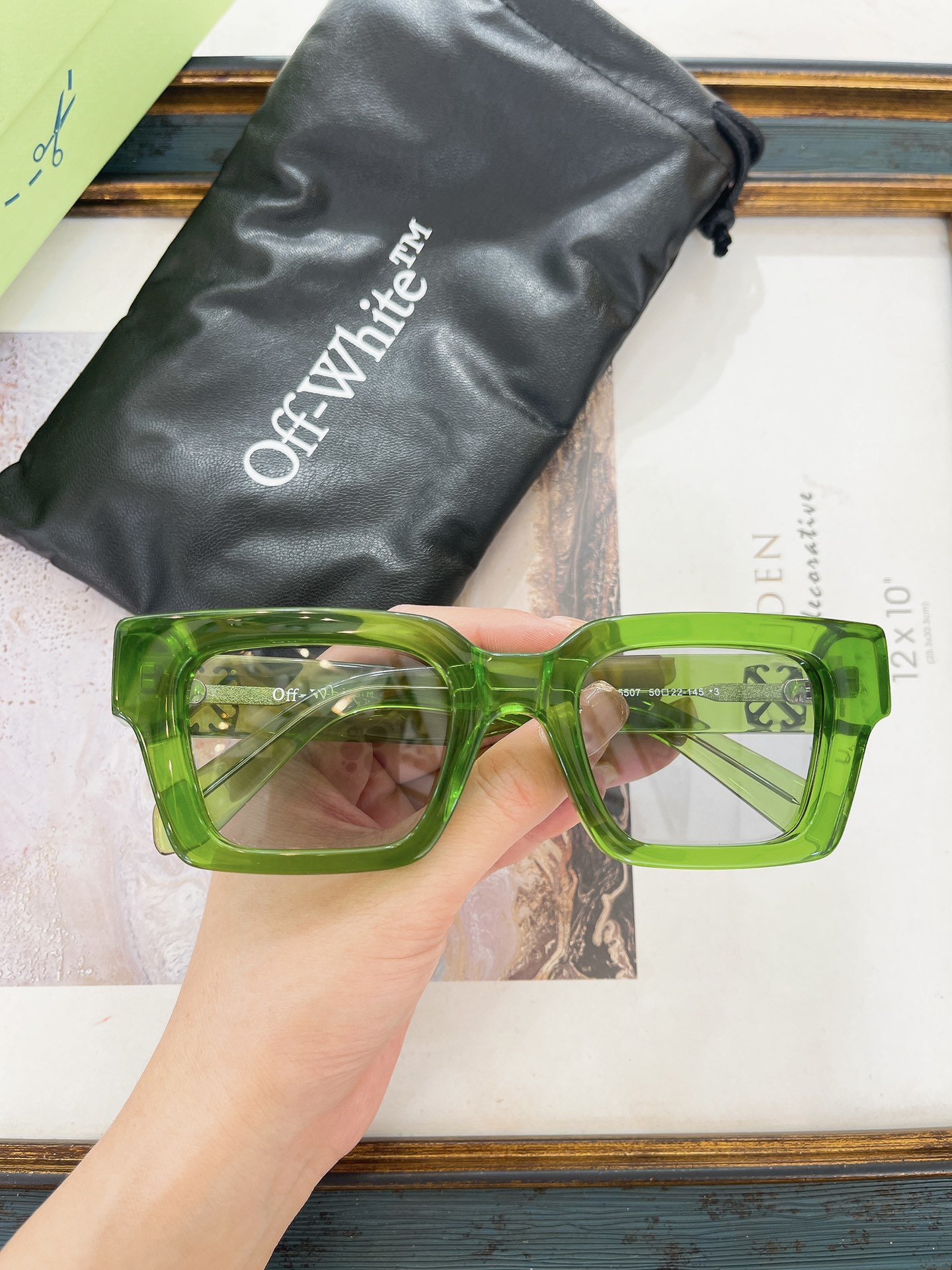 1:1 quality version vintage chunky frame classic logo wide rim sunglasses 7 colors
